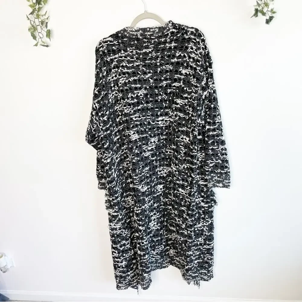 FOXIEDOX Black and White Knit Fringe Cardigan Size Large NWT